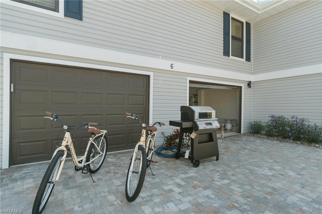 PALM BAY ESTATES - Residential Lease