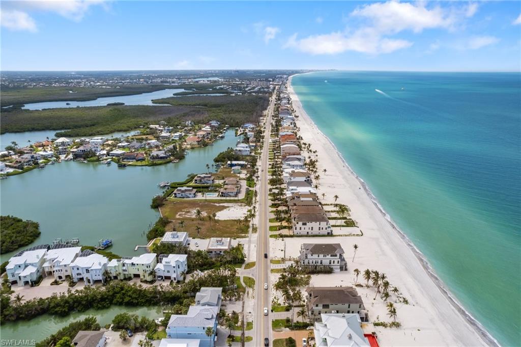 PALM BAY ESTATES - Residential Lease