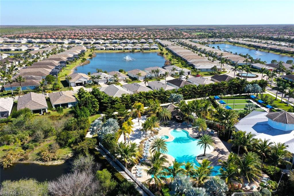 SEASONS AT BONITA - Residential