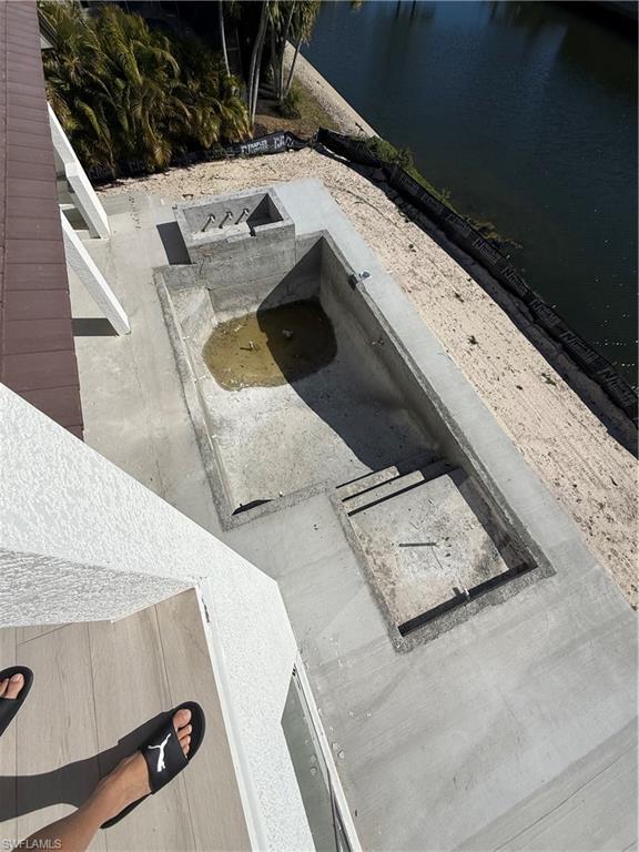 MARCO BEACH - Residential