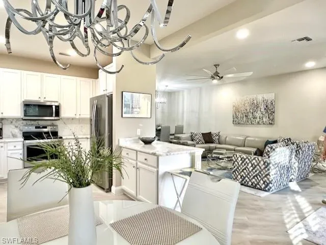 Bonita Springs, Florida 34135, United States, 3 Bedrooms Bedrooms, ,2 BathroomsBathrooms,Residential,Pending,2858