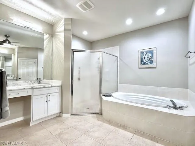 Bonita Springs, Florida 34135, United States, 3 Bedrooms Bedrooms, ,2 BathroomsBathrooms,Residential,Pending,2858