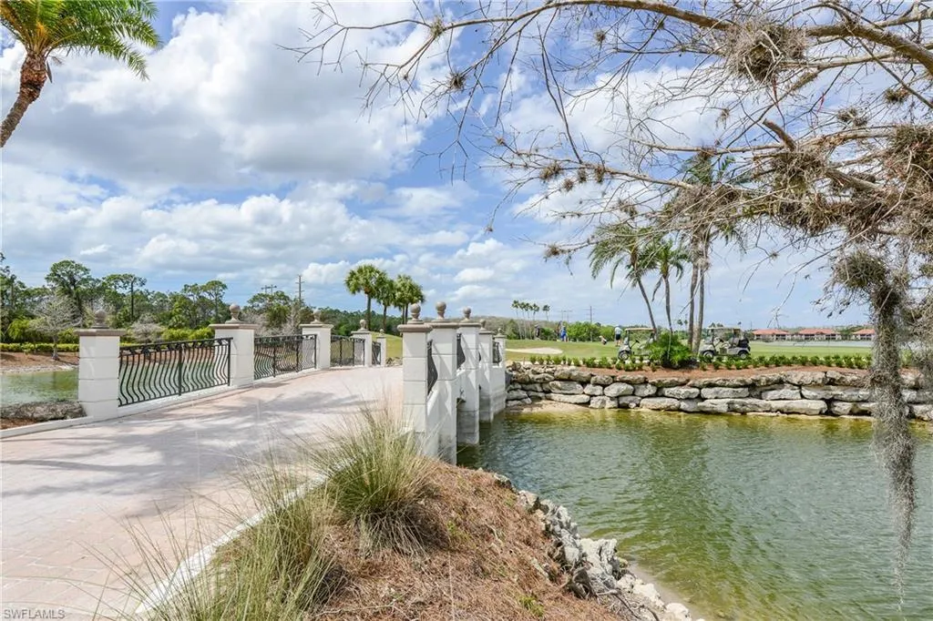 Bonita Springs, Florida 34135, United States, 3 Bedrooms Bedrooms, ,2 BathroomsBathrooms,Residential,Pending,2858