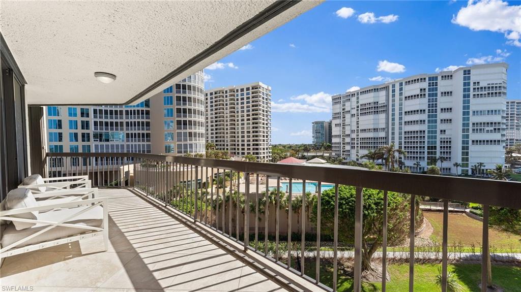 ESPLANADE CLUB - Residential