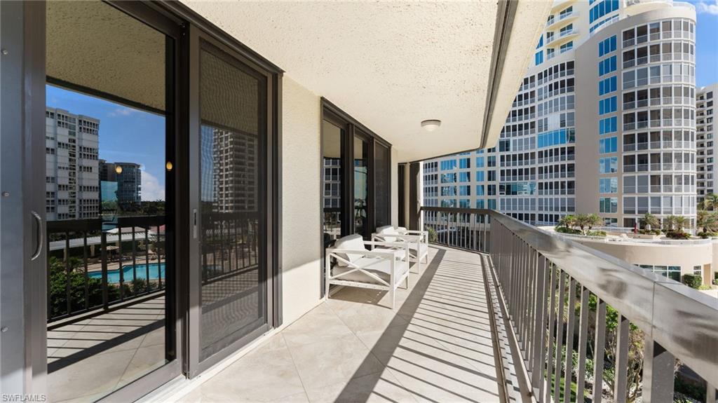 ESPLANADE CLUB - Residential