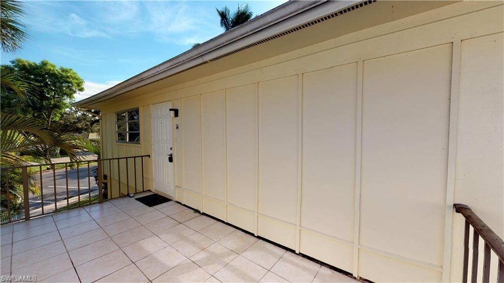 SOLANA OAKS - Residential