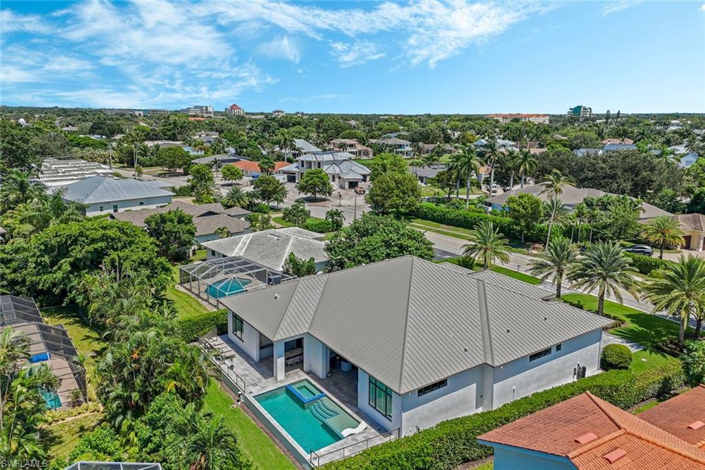 PARK SHORE - Residential