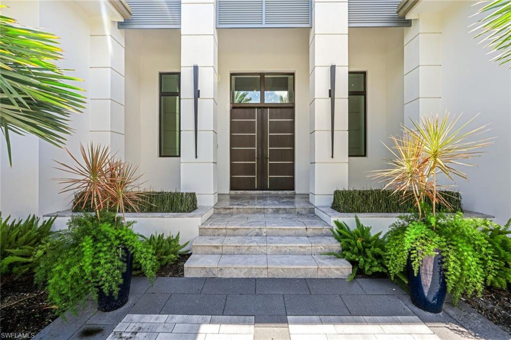 PARK SHORE - Residential