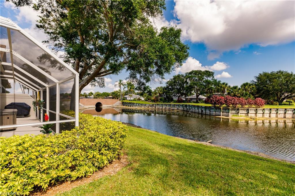 FAIRWAY BEND VILLAGE - Residential