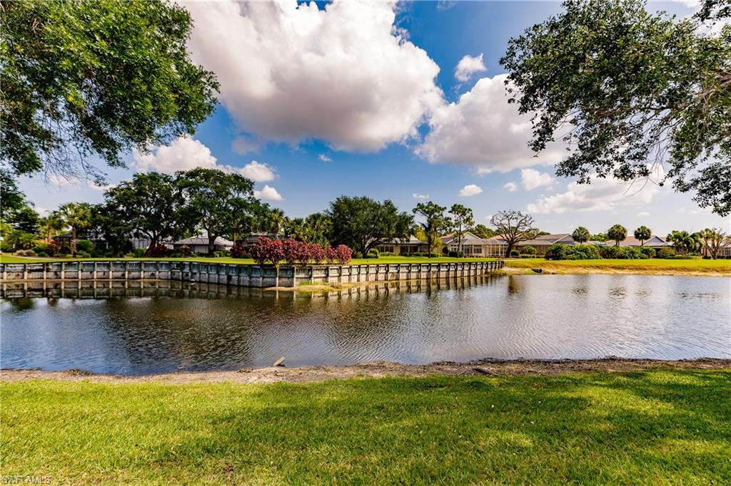 FAIRWAY BEND VILLAGE - Residential