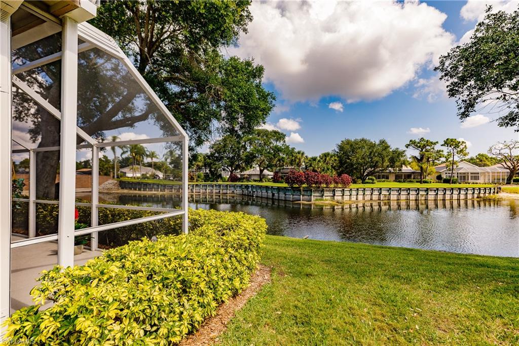 FAIRWAY BEND VILLAGE - Residential