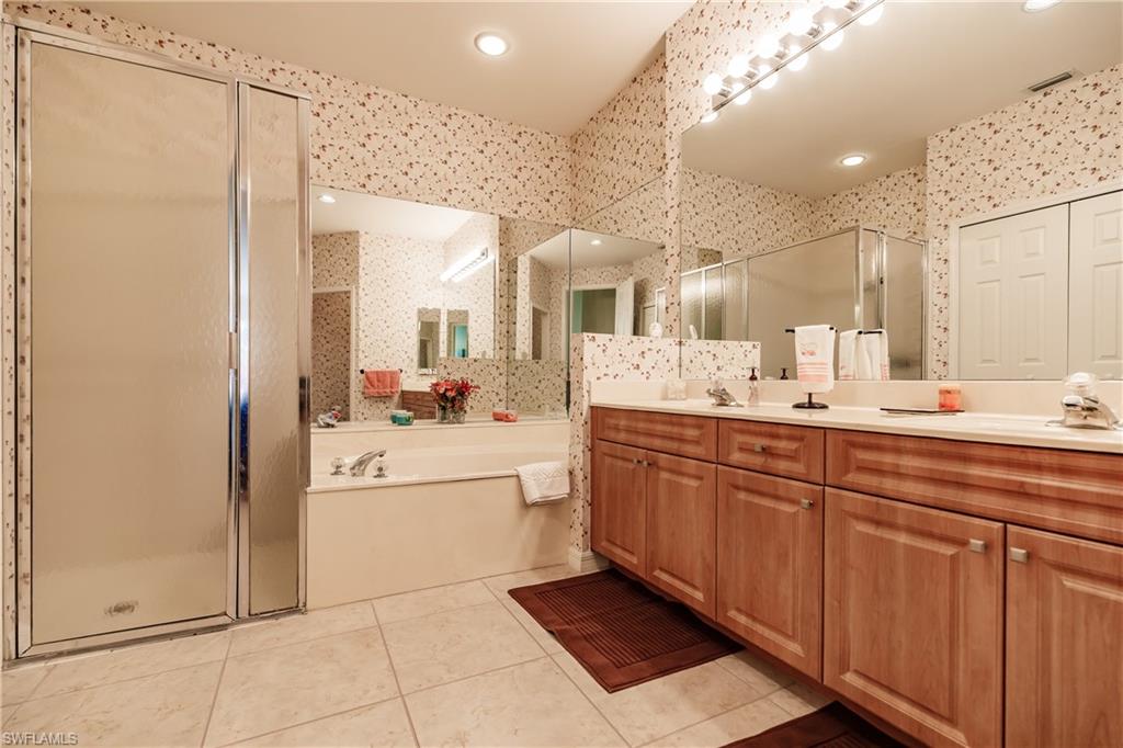 FAIRWAY BEND VILLAGE - Residential