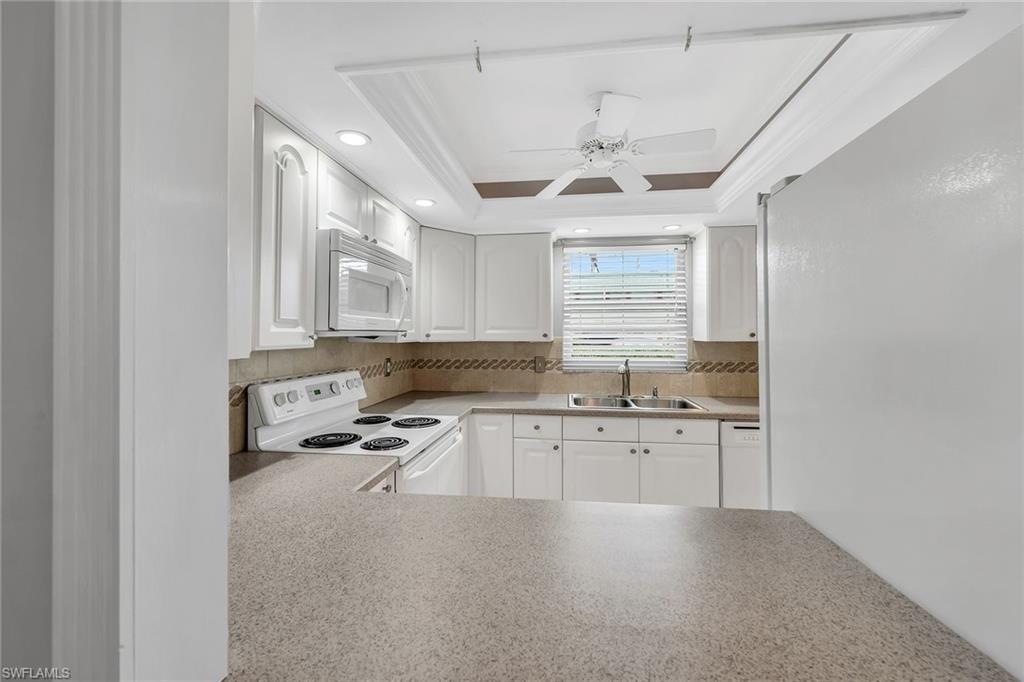 VALLEY STREAM COURT - Residential