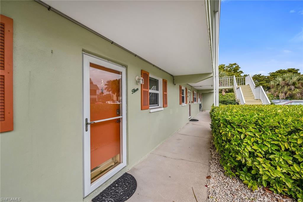 VALLEY STREAM COURT - Residential