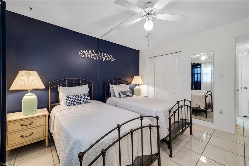 VALLEY STREAM COURT - Residential