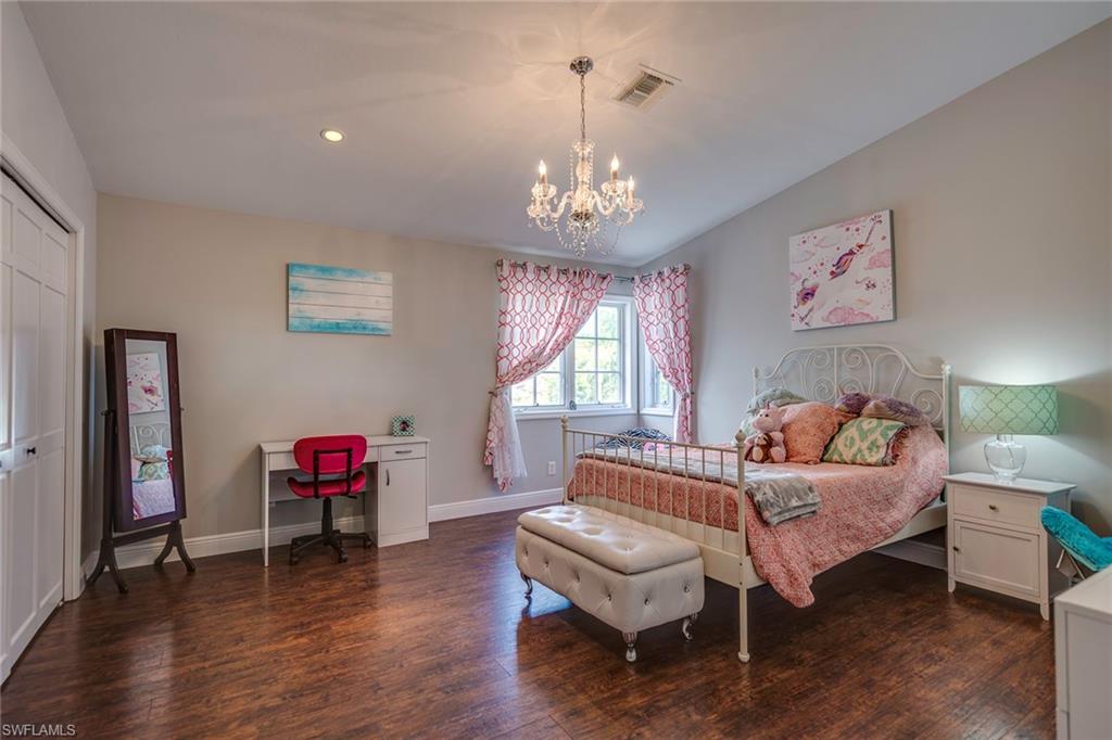 MILL RUN - Residential