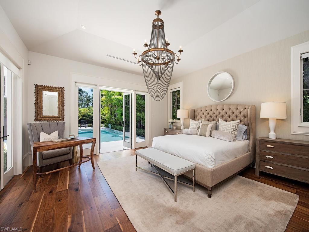 OLDE NAPLES - Residential