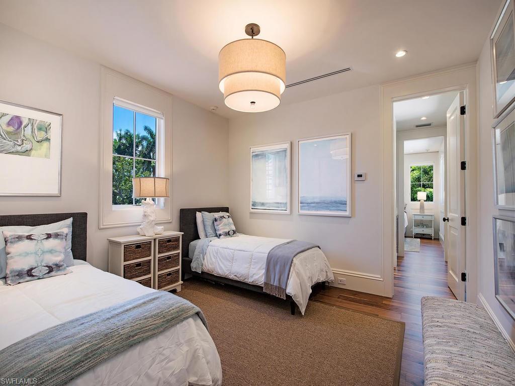 OLDE NAPLES - Residential