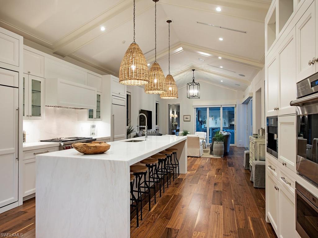 OLDE NAPLES - Residential