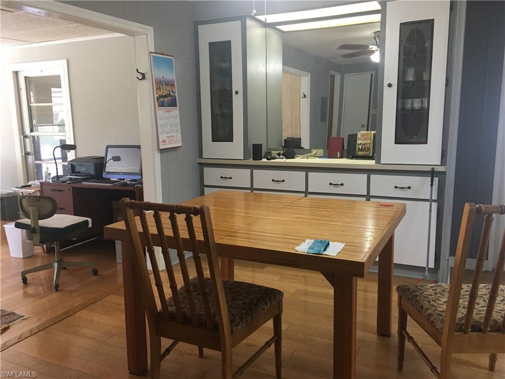 LEESURE VILLAGE - Residential