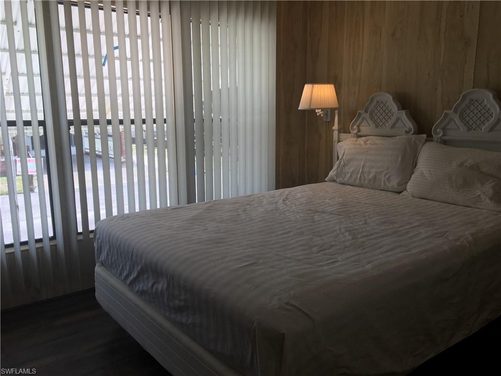 LEESURE VILLAGE - Residential