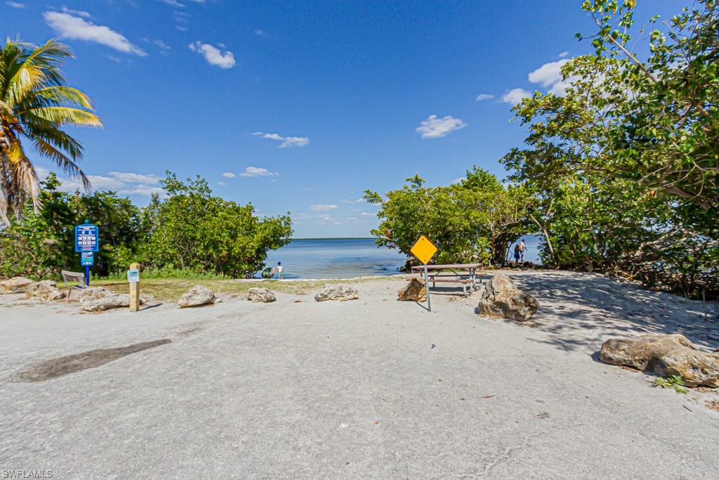 TROPICAL HOMESITES - Land