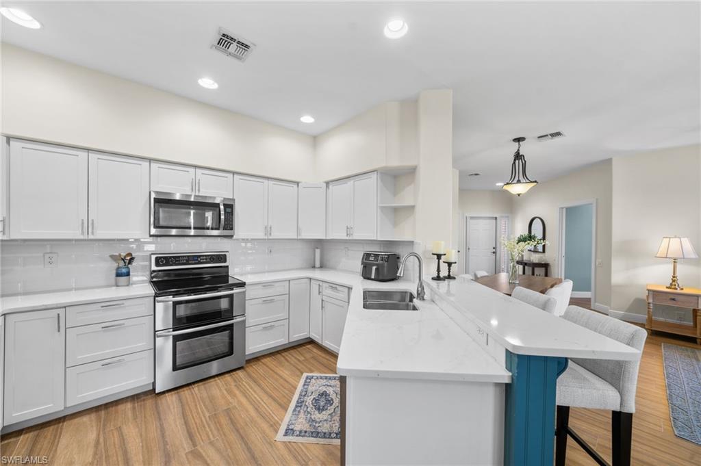9211 Bayberry BEND 102