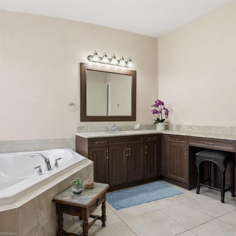 MARBELLA ISLES - Residential