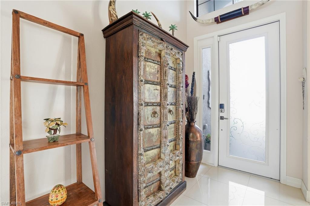 MARBELLA ISLES - Residential