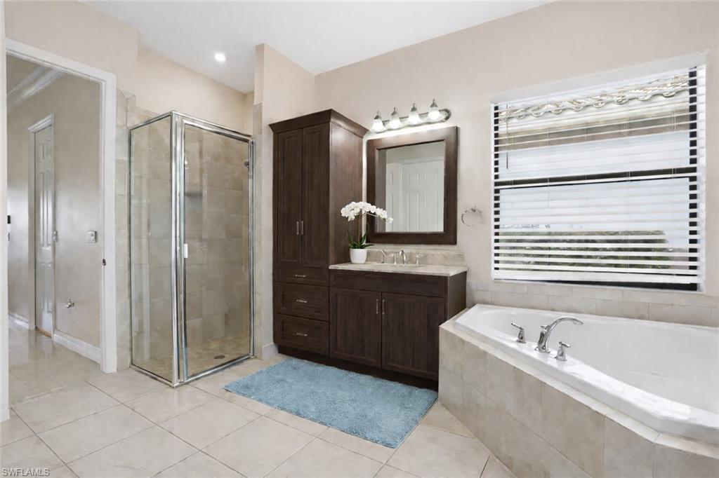 MARBELLA ISLES - Residential