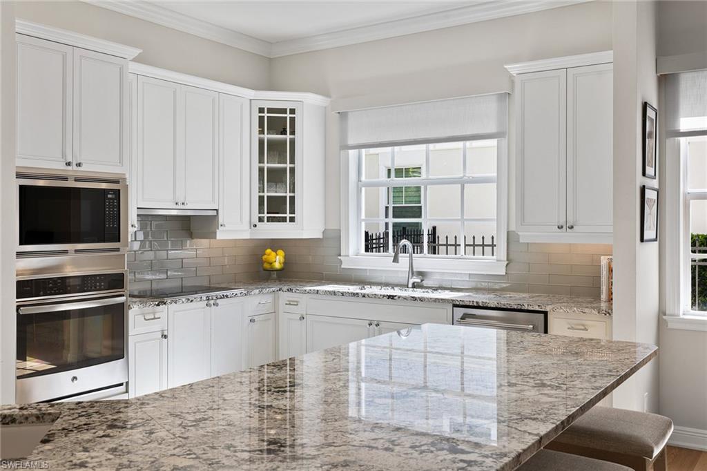 OLDE NAPLES - Residential