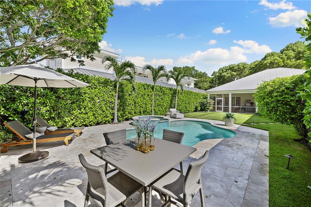 OLDE NAPLES - Residential