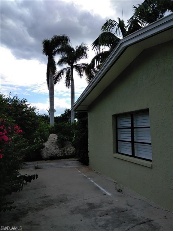 ACREAGE HEADER - Residential