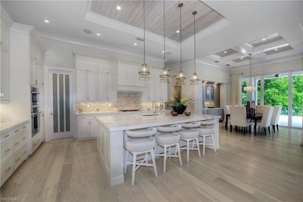 PARK SHORE - Residential