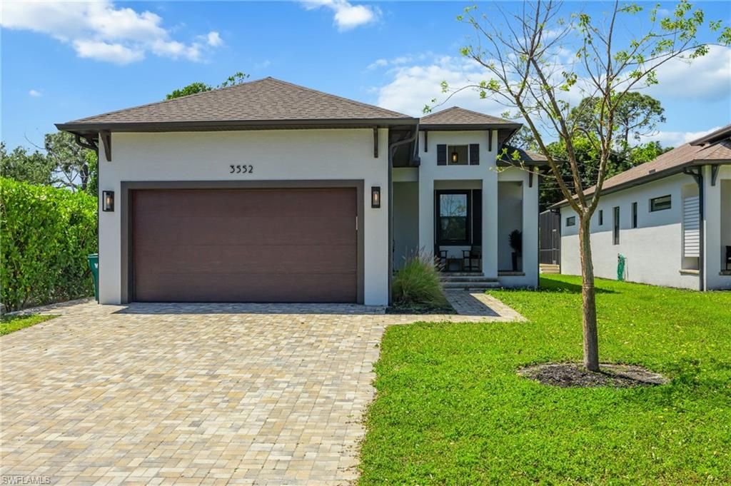 Photo of 3552 Hibiscus AVE, NAPLES, FL 34104 (MLS # 226017641)