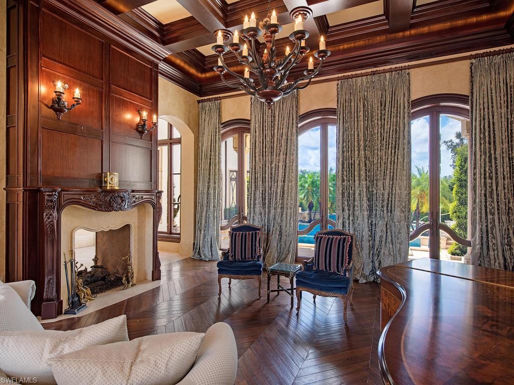 ESTATES AT BAY COLONY GOLF CLUB - Residential