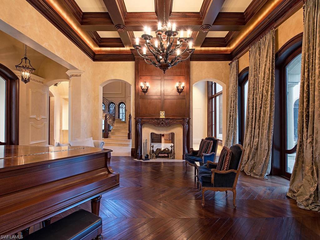 ESTATES AT BAY COLONY GOLF CLUB - Residential