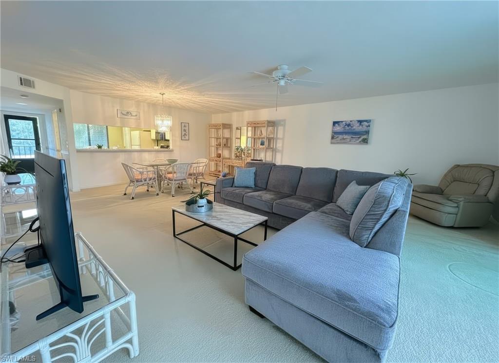 DEAUVILLE LAKE CLUB - Residential