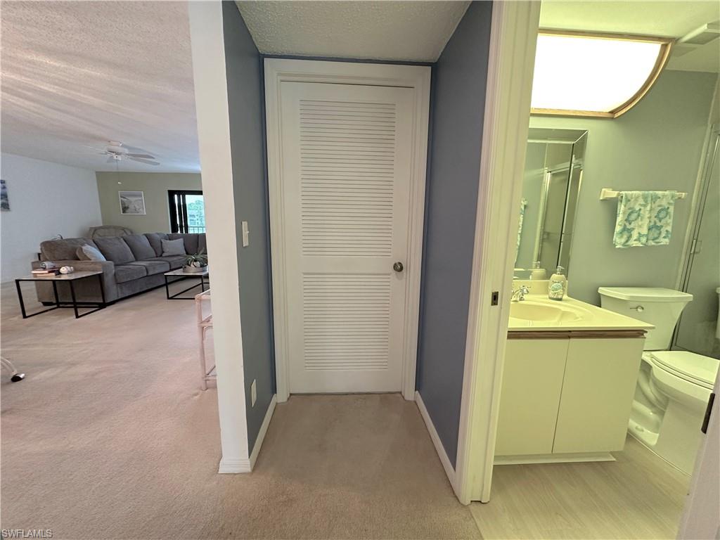 DEAUVILLE LAKE CLUB - Residential