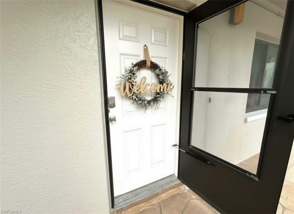 DEAUVILLE LAKE CLUB - Residential