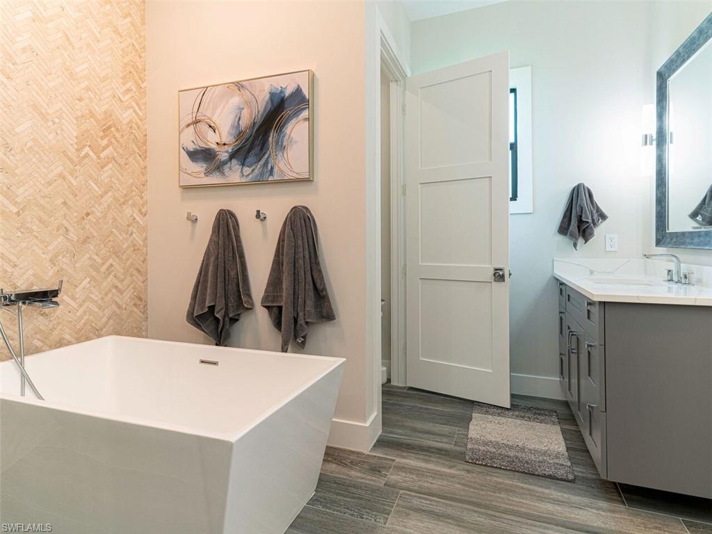 LOGAN WOODS - Residential