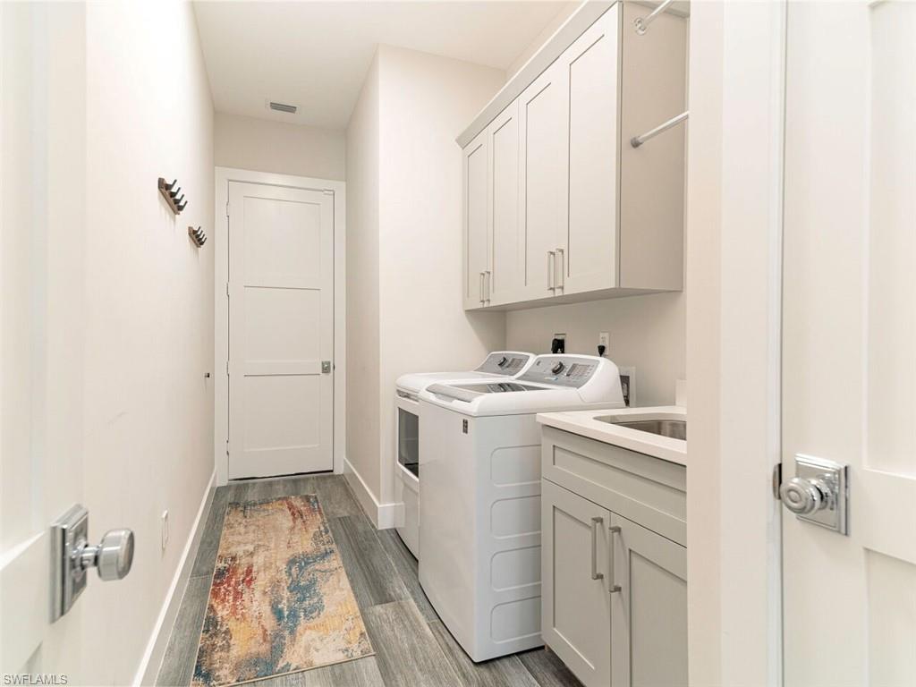 LOGAN WOODS - Residential