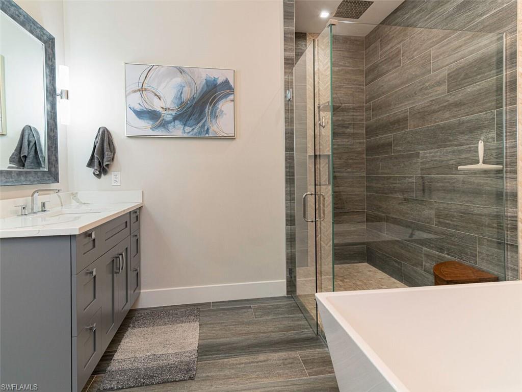 LOGAN WOODS - Residential