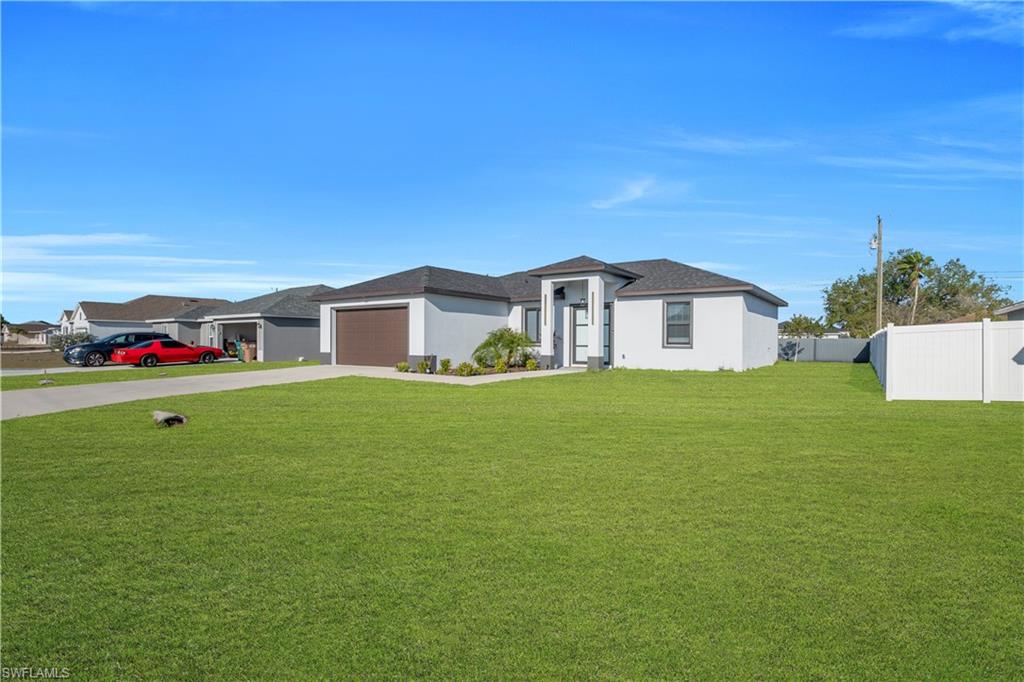 CAPE CORAL - Residential