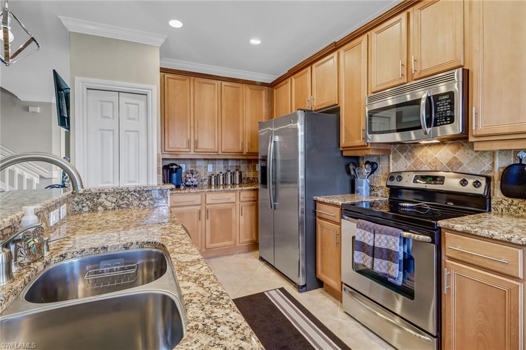 TOWNHOMES OF SAN SIMEON - Residential