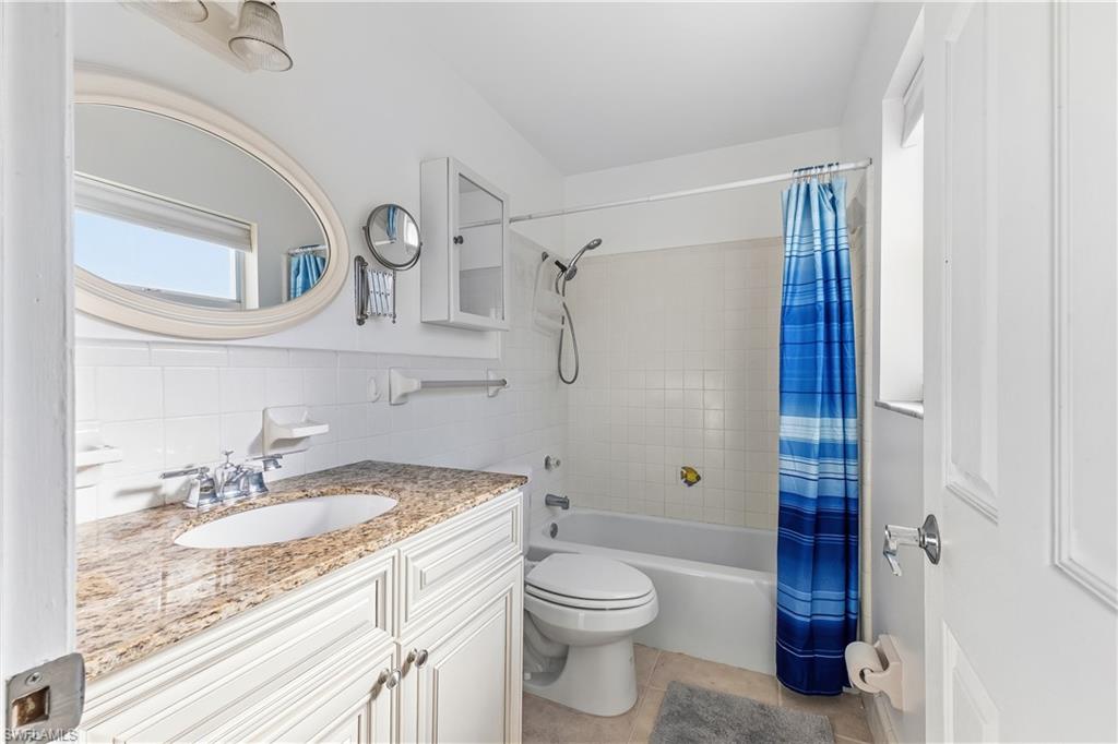 NAPLES PARK - Residential