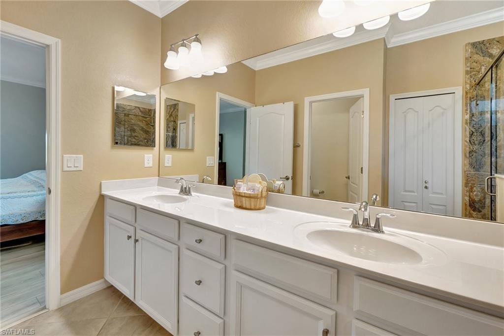 PORTICO - Residential