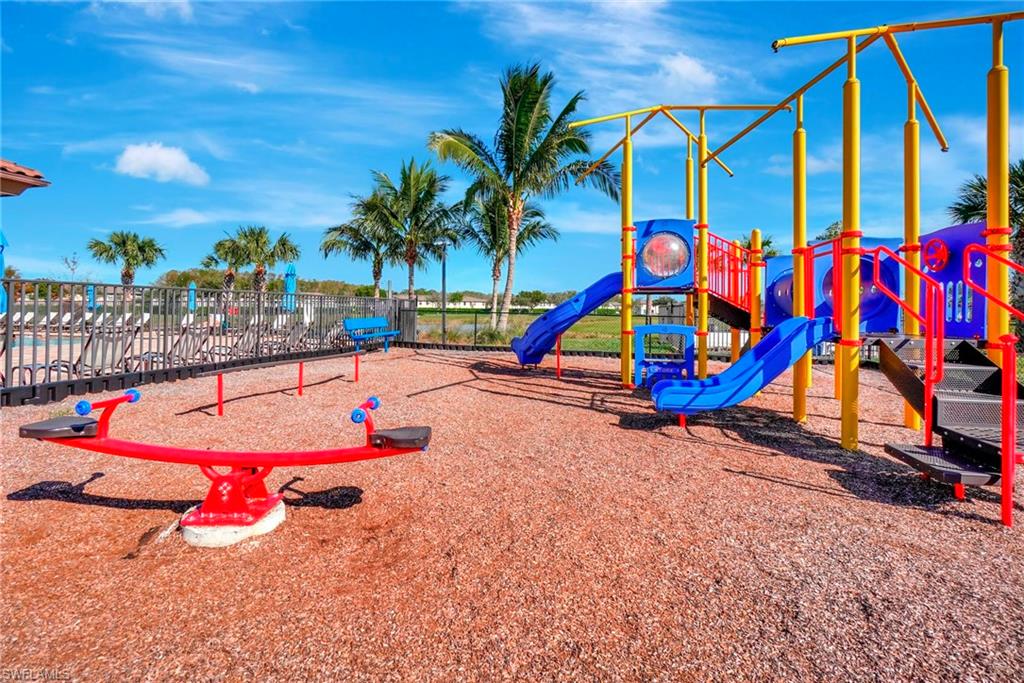 PORTICO - Residential