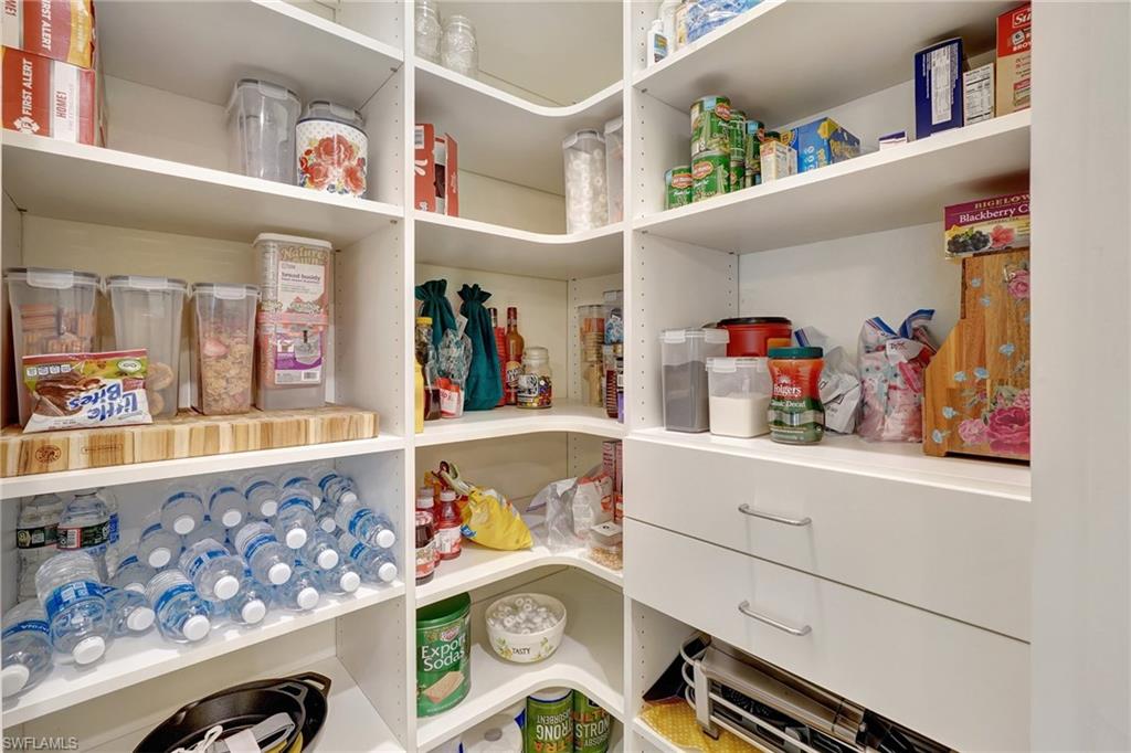 PORTICO - Residential