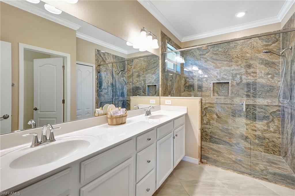 PORTICO - Residential